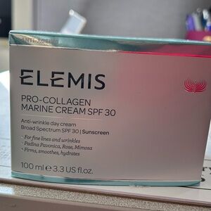 ELEMIS Pro-Collagen Marine Cream SPF 30 - Teal and White Box